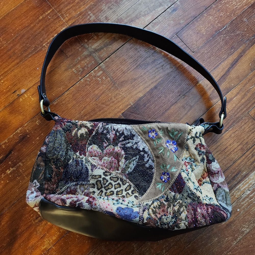 Leslie Fay beaded patchwork purse